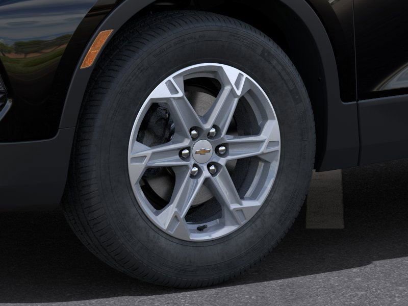 New 2025 Chevrolet Blazer LT image 9