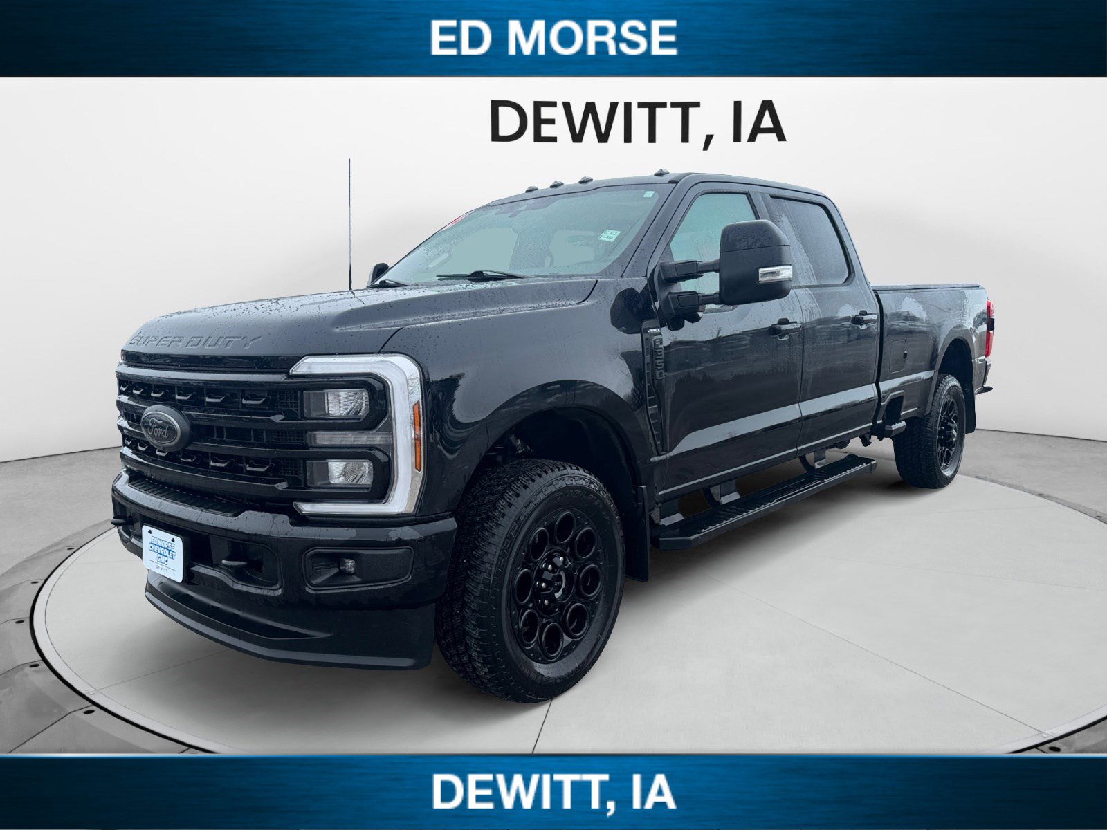 Used 2024 Ford F350 Lariat w/ Black Appearance Package image 1