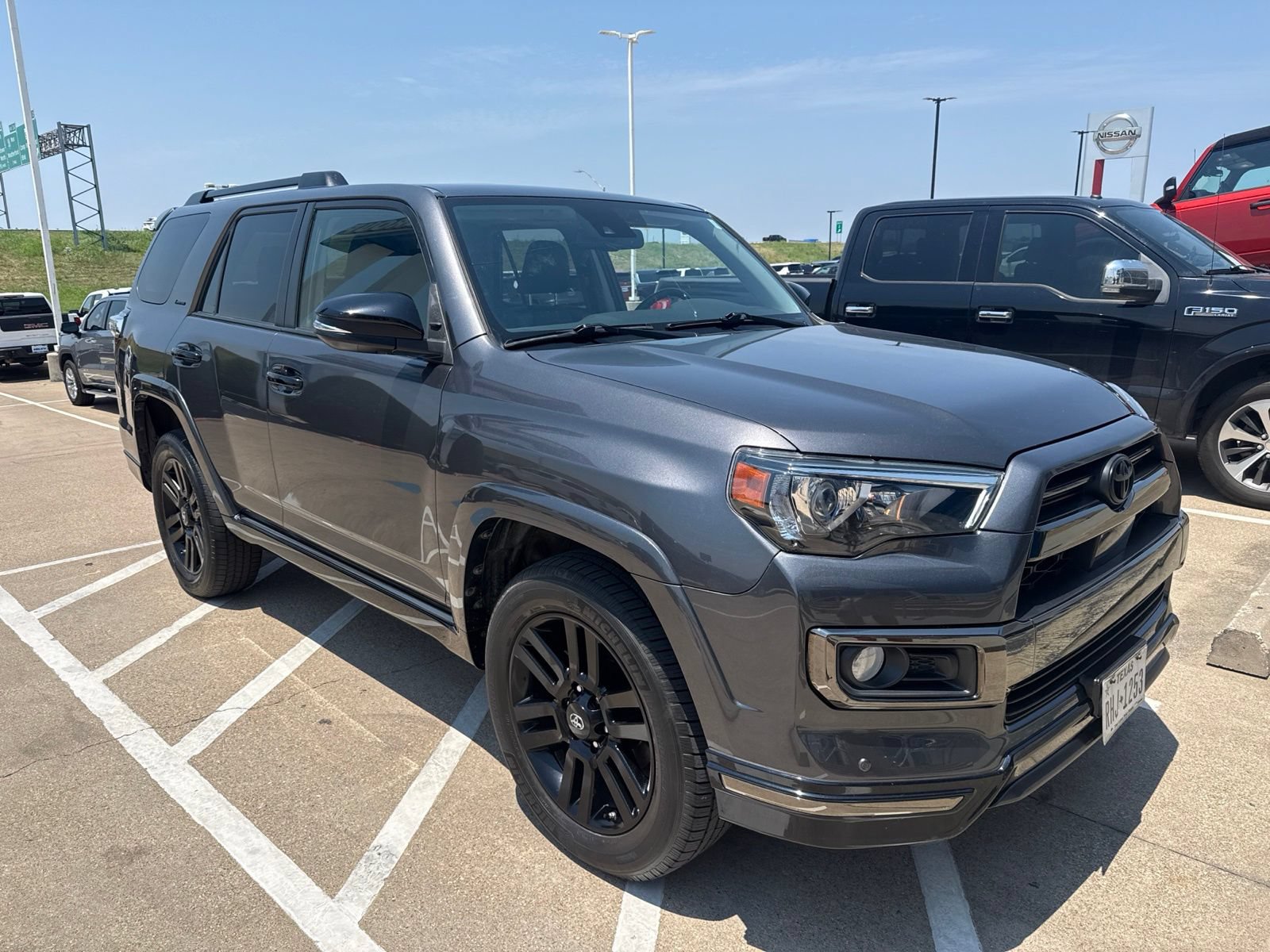 Used 2020 Toyota 4Runner Nightshade AWD/4WD image 3