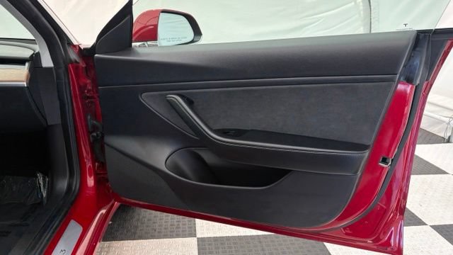 Used 2019 Tesla Model 3 Long Range RWD image 21