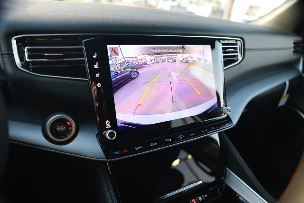 New 2026 Jeep Grand Wagoneer L 2WD image 22