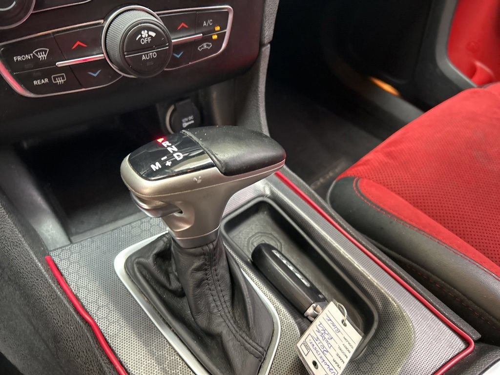 Used 2015 Dodge Charger R/T RWD image 10
