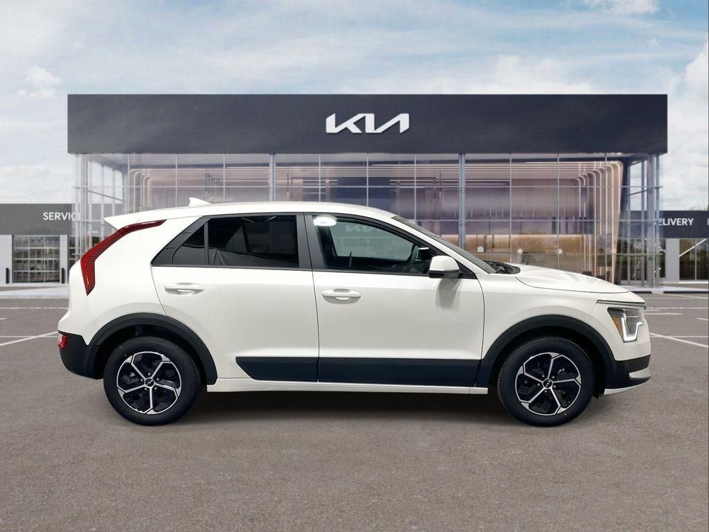 New 2026 Kia Niro LX FWD image 8