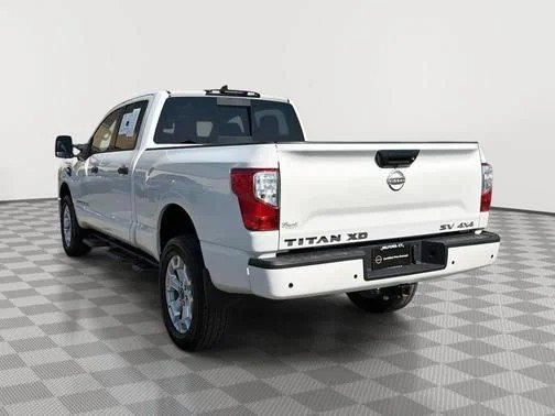 Certified 2024 Nissan Titan SV w/ SV Convenience Package AWD/4WD image 5