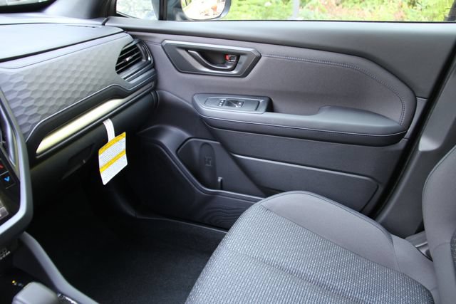 Used 2025 Subaru Forester Premium AWD/4WD image 31
