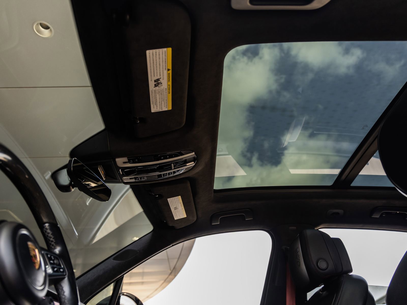 Certified 2020 Porsche Cayenne Turbo AWD/4WD image 24