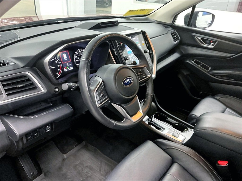 Used 2024 Subaru Ascent Limited w/ Technology Package image 8