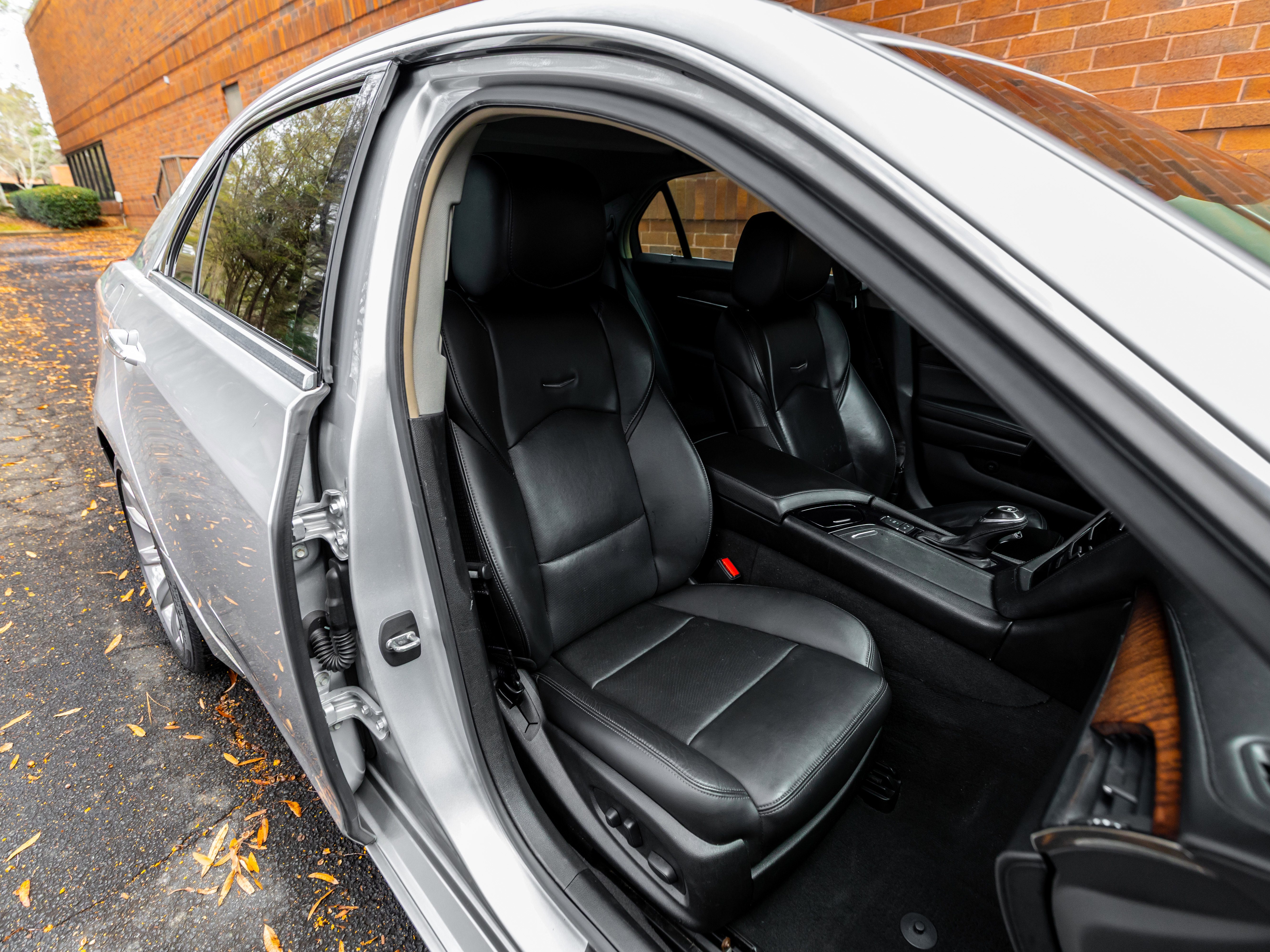 Used 2019 Cadillac CTS Luxury image 12