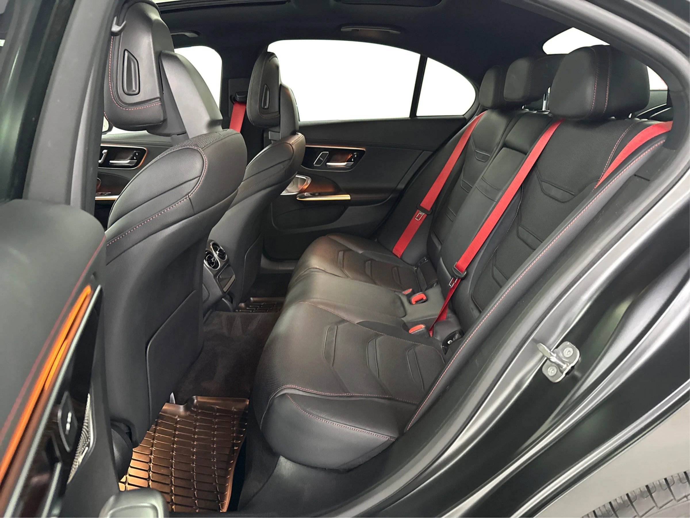 Used 2024 Mercedes-Benz C 43 AMG 4MATIC Sedan image 10