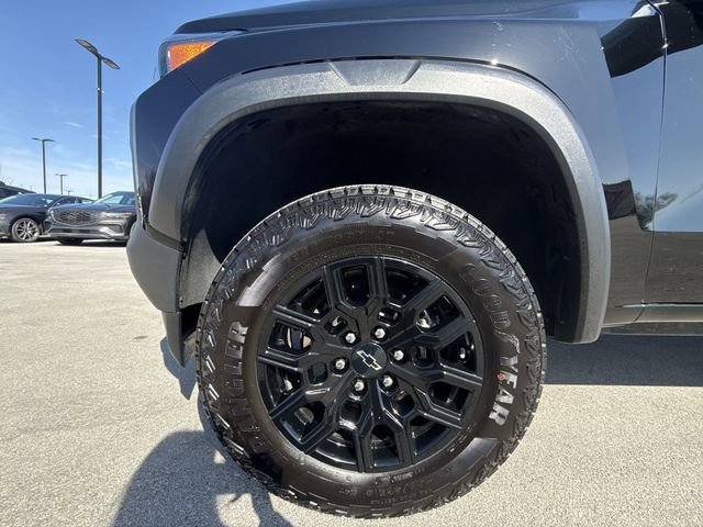 Used 2025 Chevrolet Colorado Trail Boss image 10