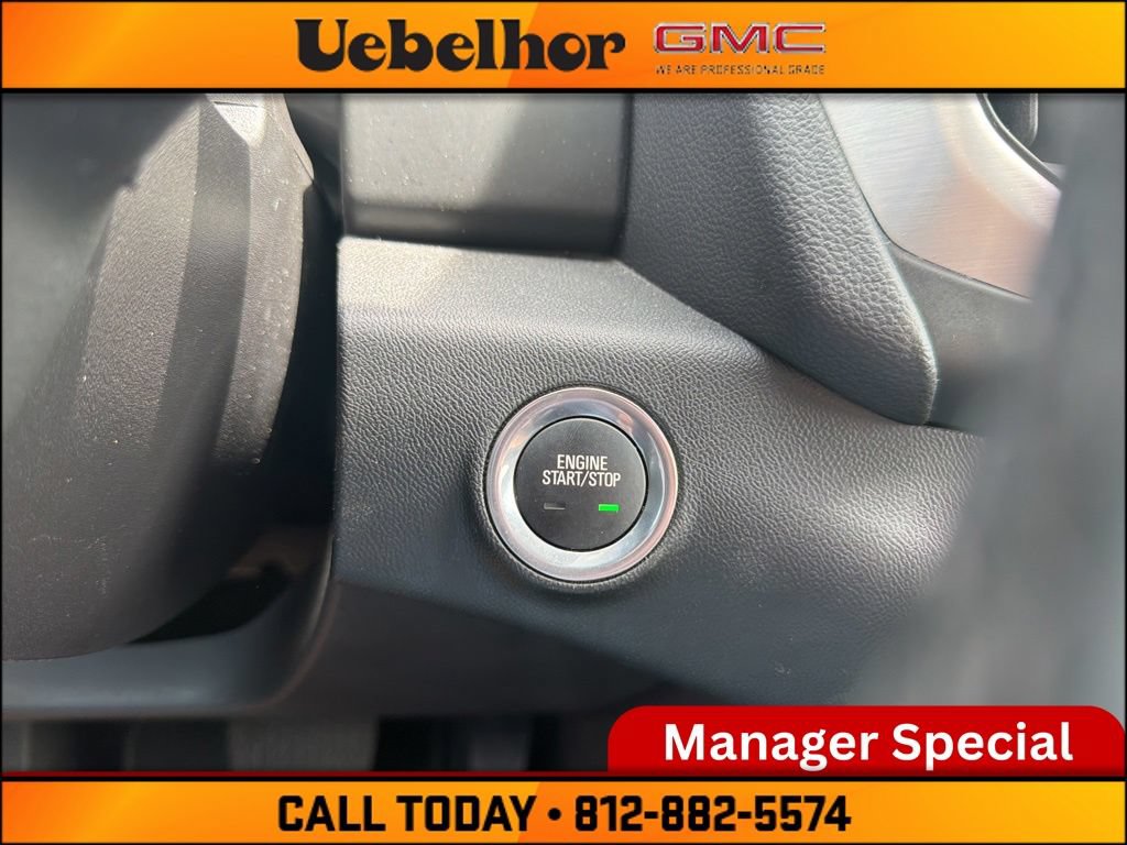 Used 2024 GMC Terrain SLT AWD/4WD image 22