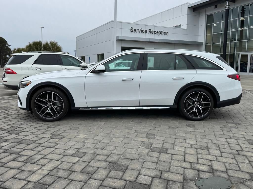 New 2025 Mercedes-Benz E 450 4MATIC All-Terrain Wagon image 12