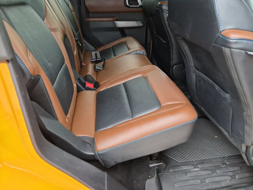 Used 2021 Ford Bronco Outer Banks w/ Sasquatch Package AWD/4WD image 18