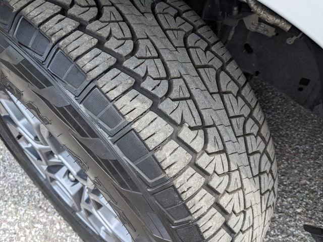 Used 2025 Ford Expedition Max Active RWD image 34