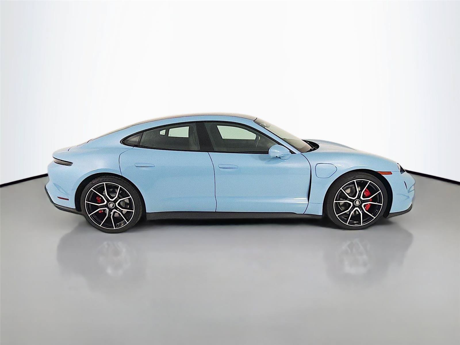 Used 2023 Porsche Taycan 4S AWD/4WD image 26