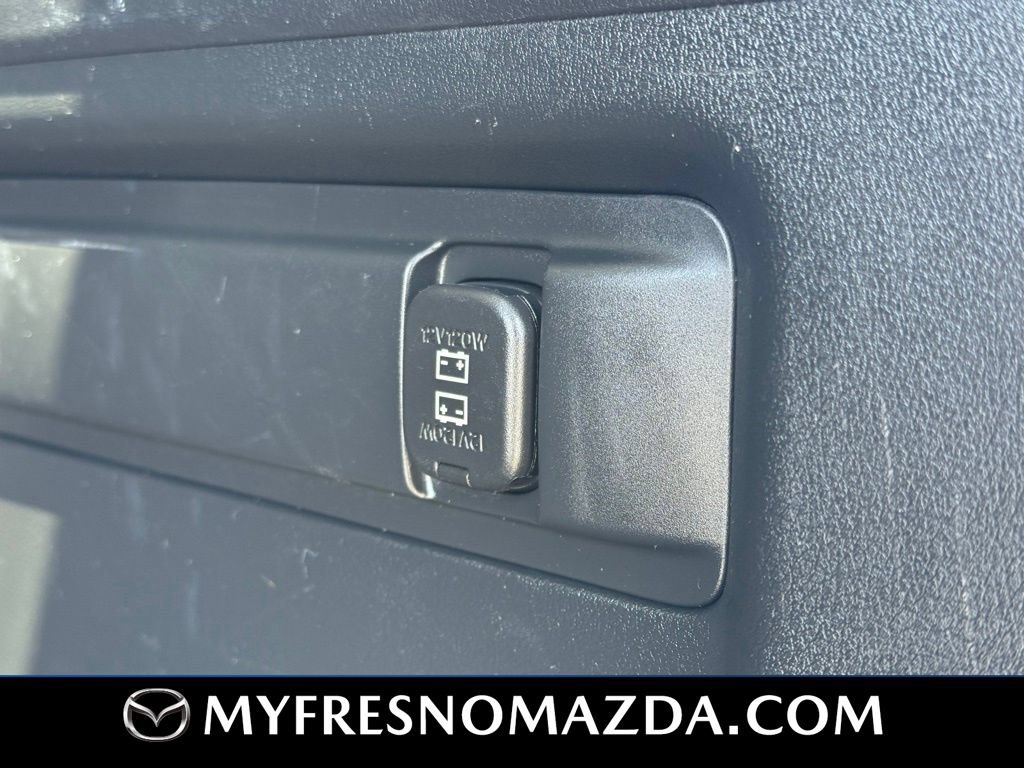 Certified 2024 MAZDA CX-90 Plug-In Hybrid w/ Premium Pkg AWD/4WD image 9