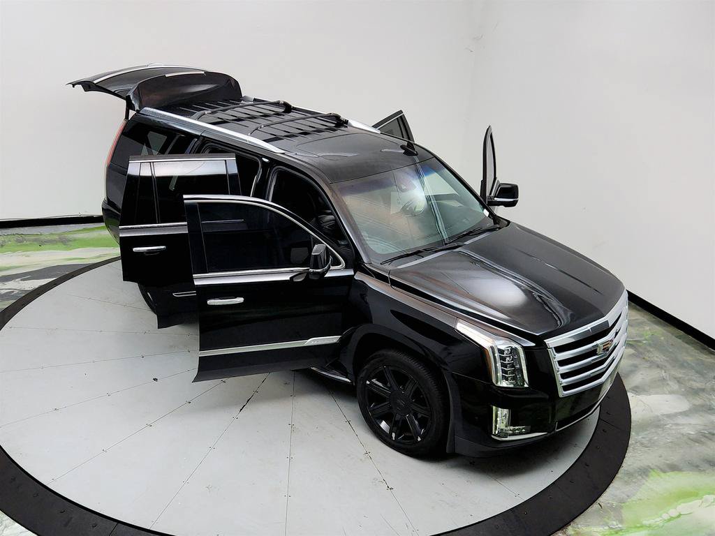 Used 2019 Cadillac Escalade Luxury AWD/4WD image 38