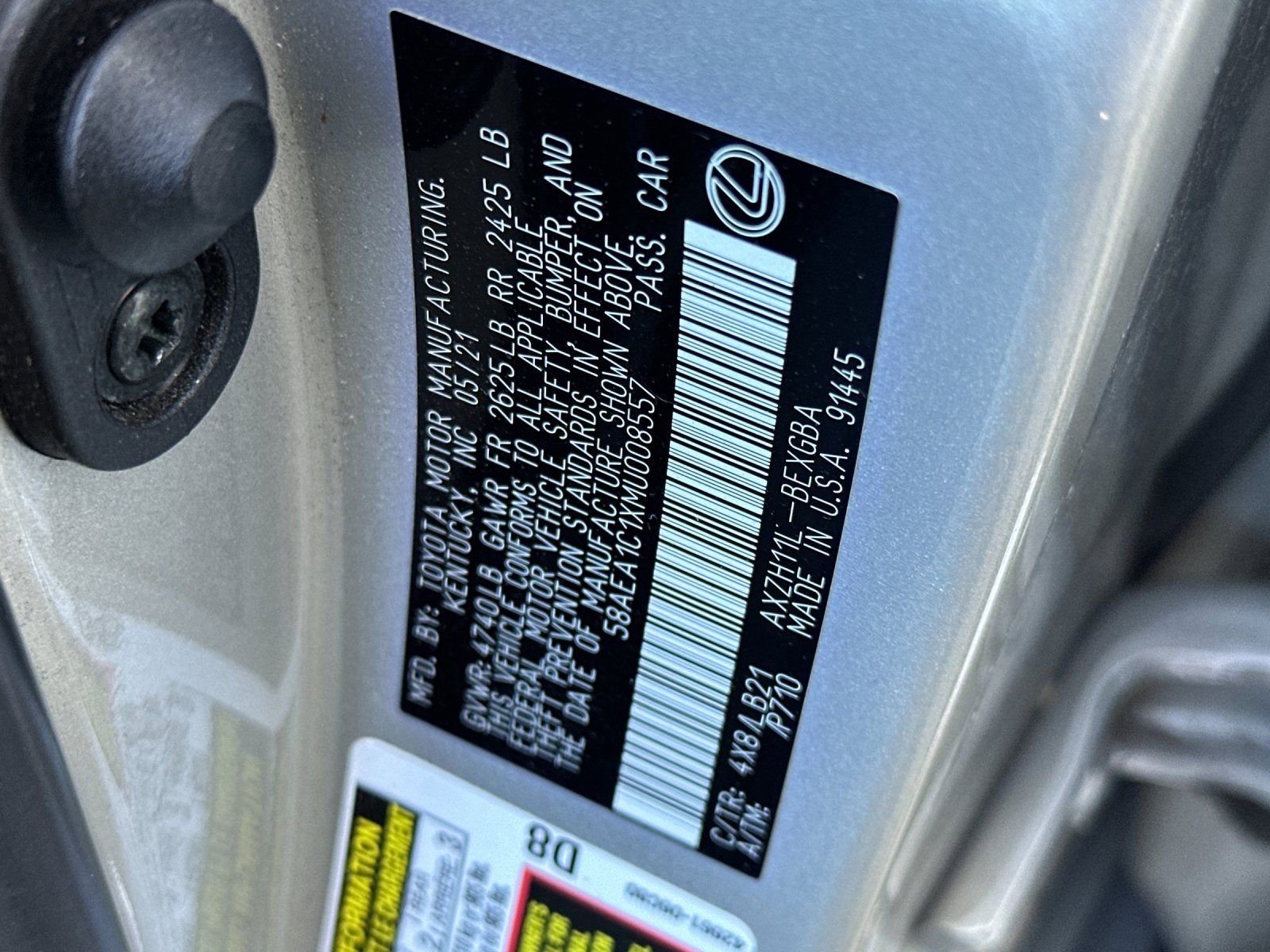 Used 2021 Lexus ES 300h 300h Luxury w/ Accessory Package 2 image 29