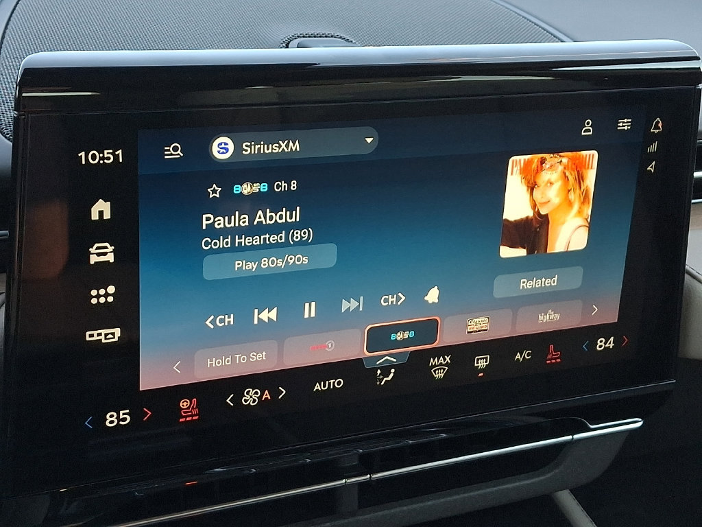 Certified 2025 Lincoln Nautilus Reserve AWD/4WD image 18