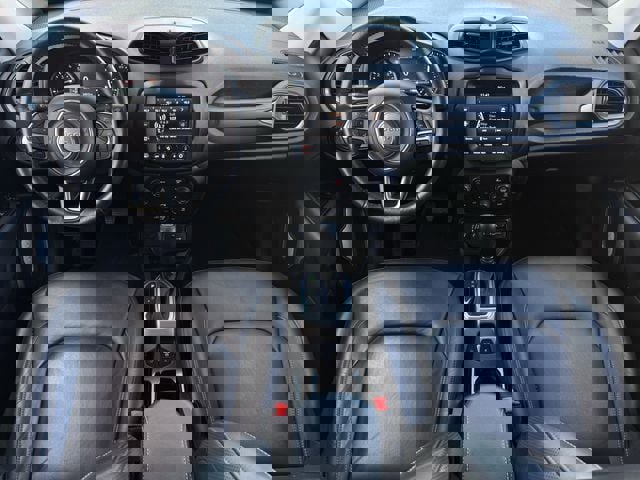 Used 2021 Jeep Renegade Limited image 11