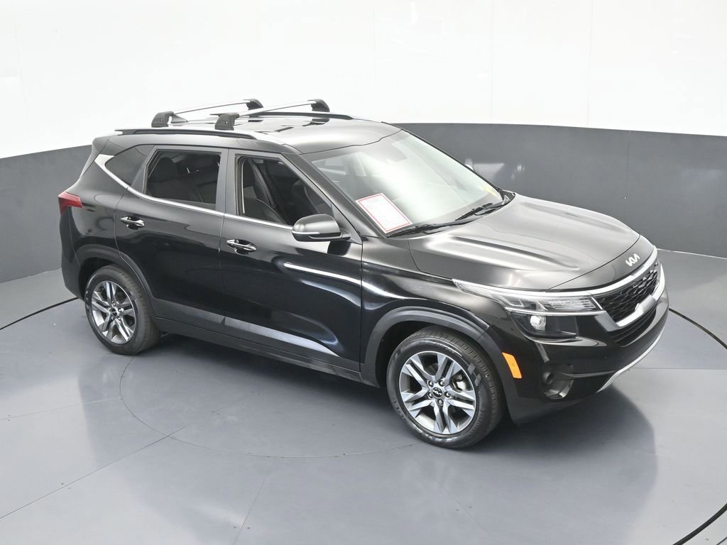 Used 2023 Kia Seltos S image 47