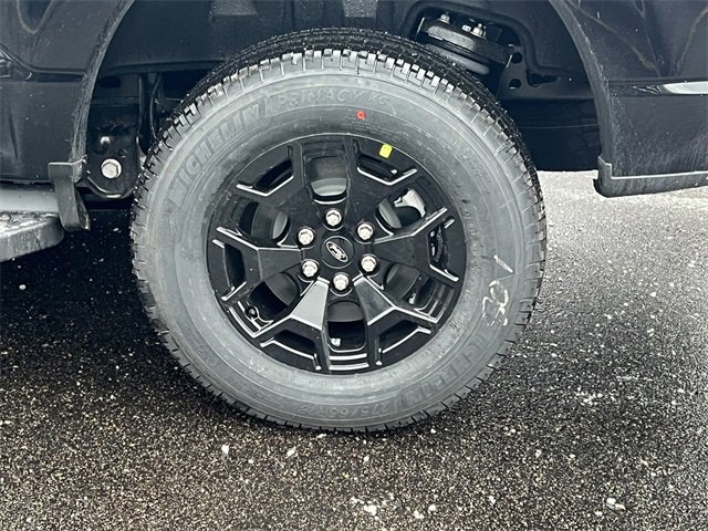 New 2025 Ford F150 Lightning XLT image 8