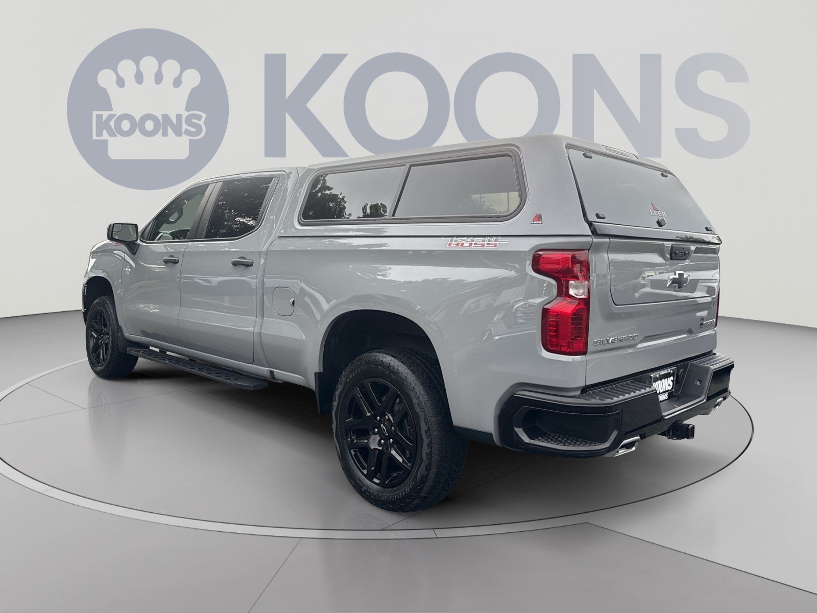 Used 2024 Chevrolet Silverado 1500 Custom Trail Boss AWD/4WD image 4