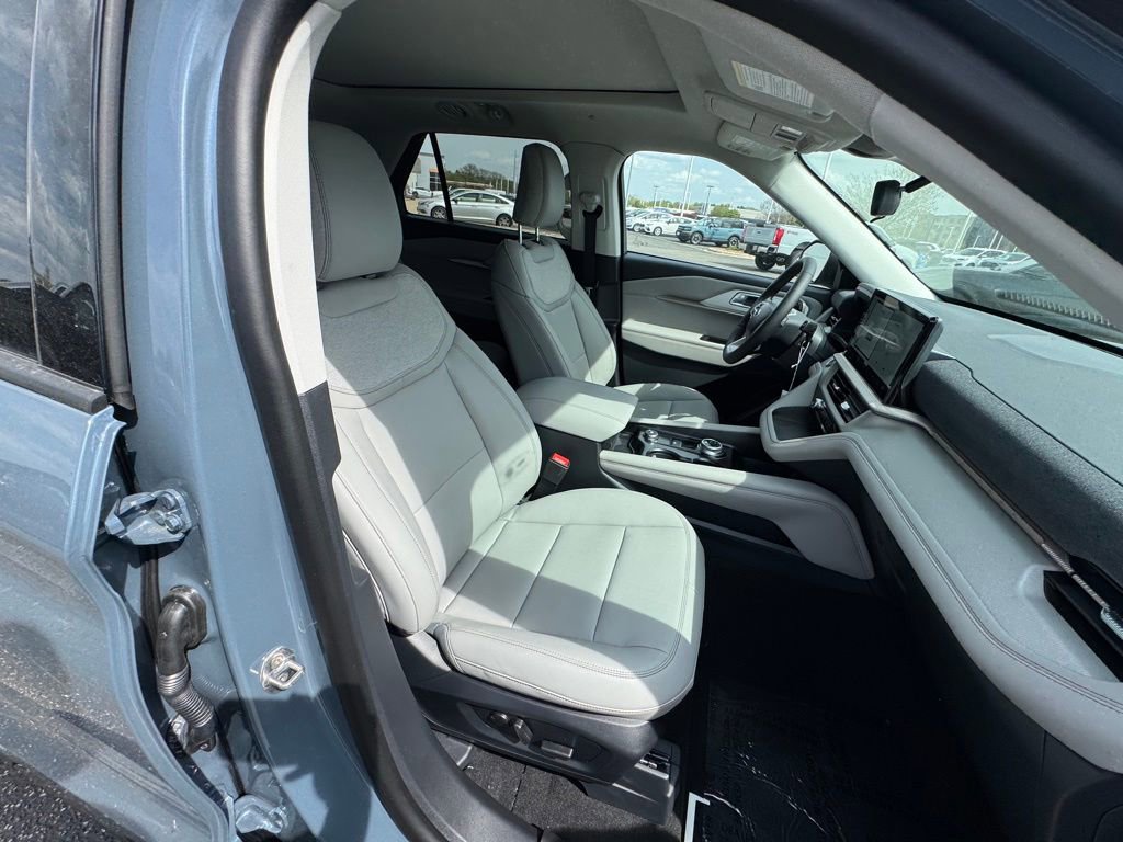 New 2026 Ford Explorer Active AWD/4WD image 19