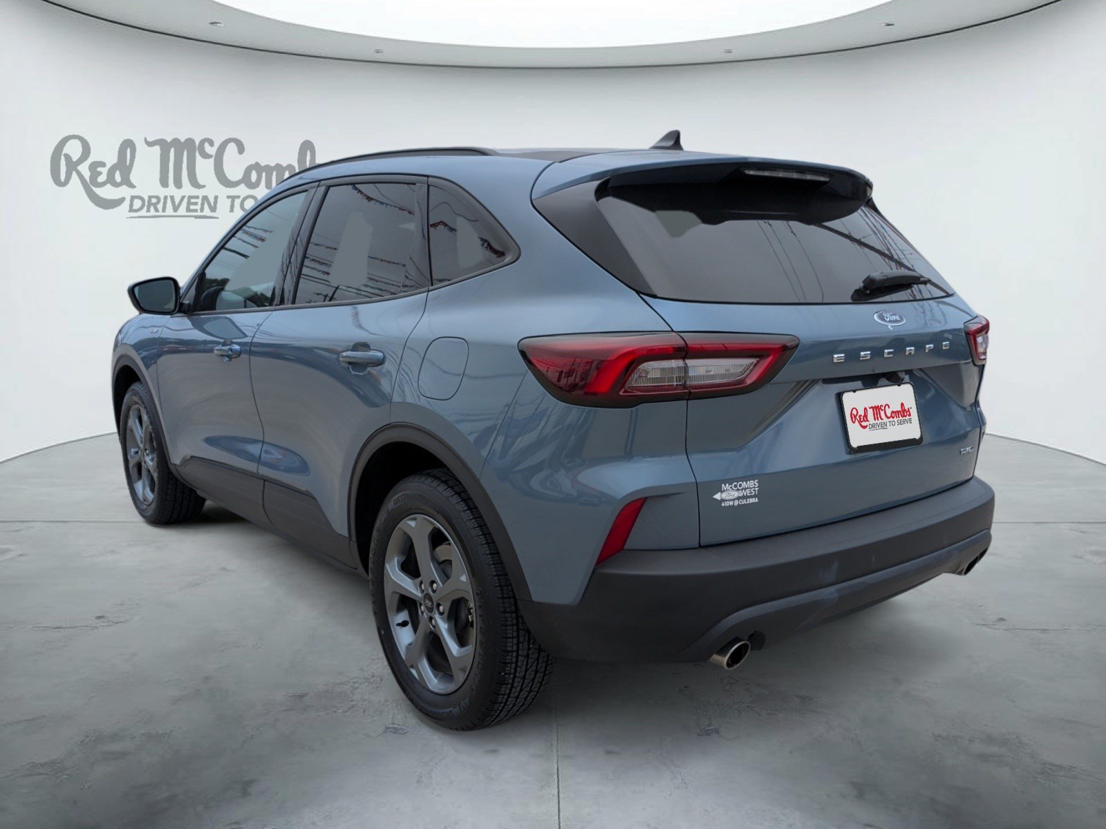 Certified 2025 Ford Escape ST-Line Select AWD/4WD image 7