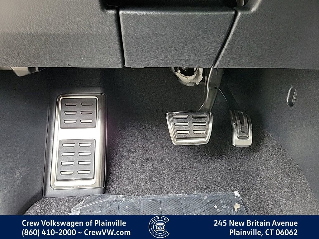 New 2026 Volkswagen Atlas SEL Premium R-Line image 42