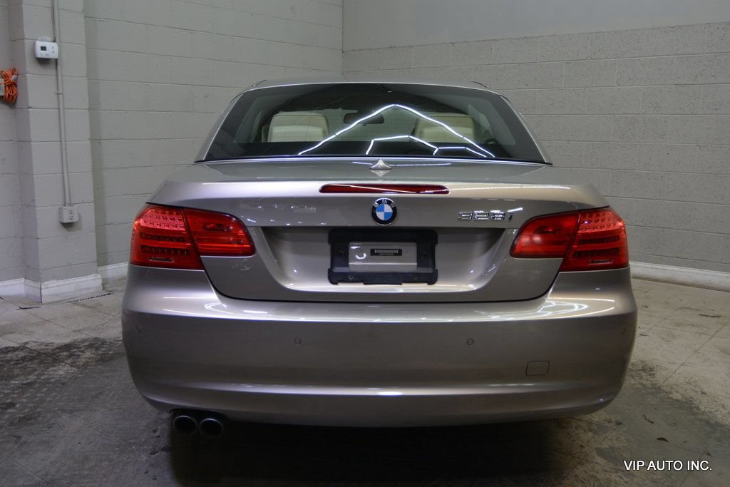Used 2011 BMW 328i Convertible RWD image 14