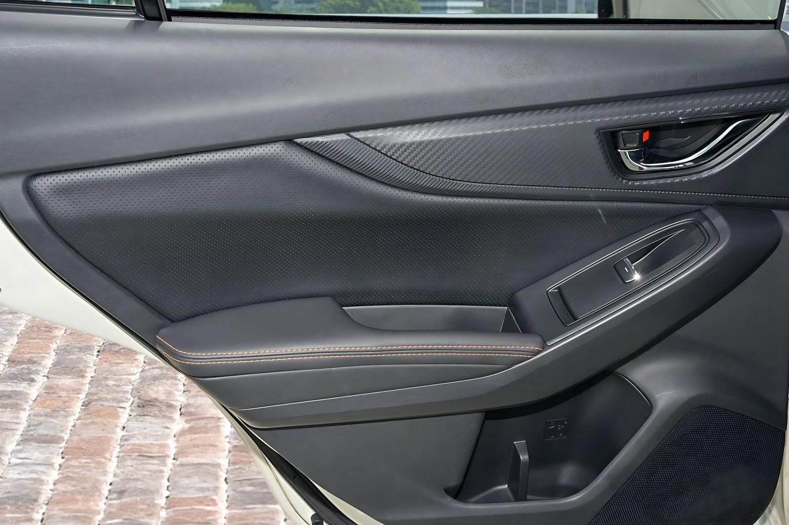 Used 2023 Subaru Crosstrek 2.5i Limited w/ Moonroof Package image 11