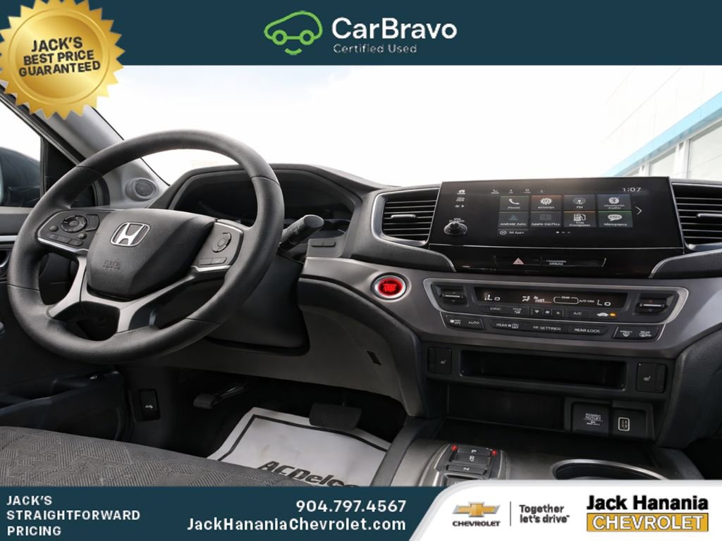 Used 2022 Honda Pilot Sport image 11