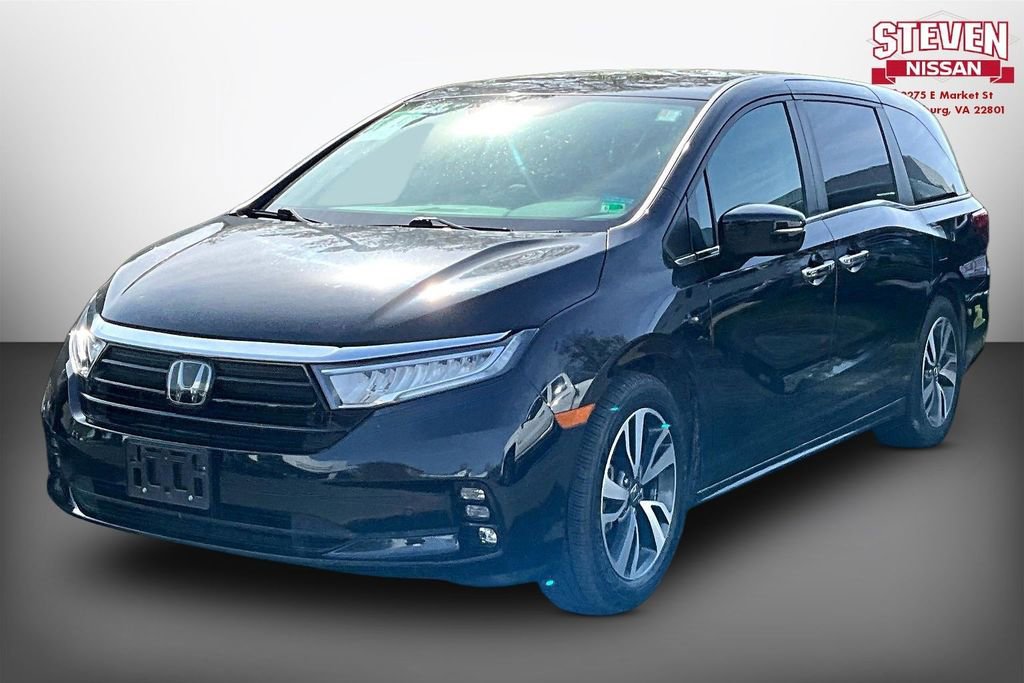 Used 2021 Honda Odyssey Touring image 2
