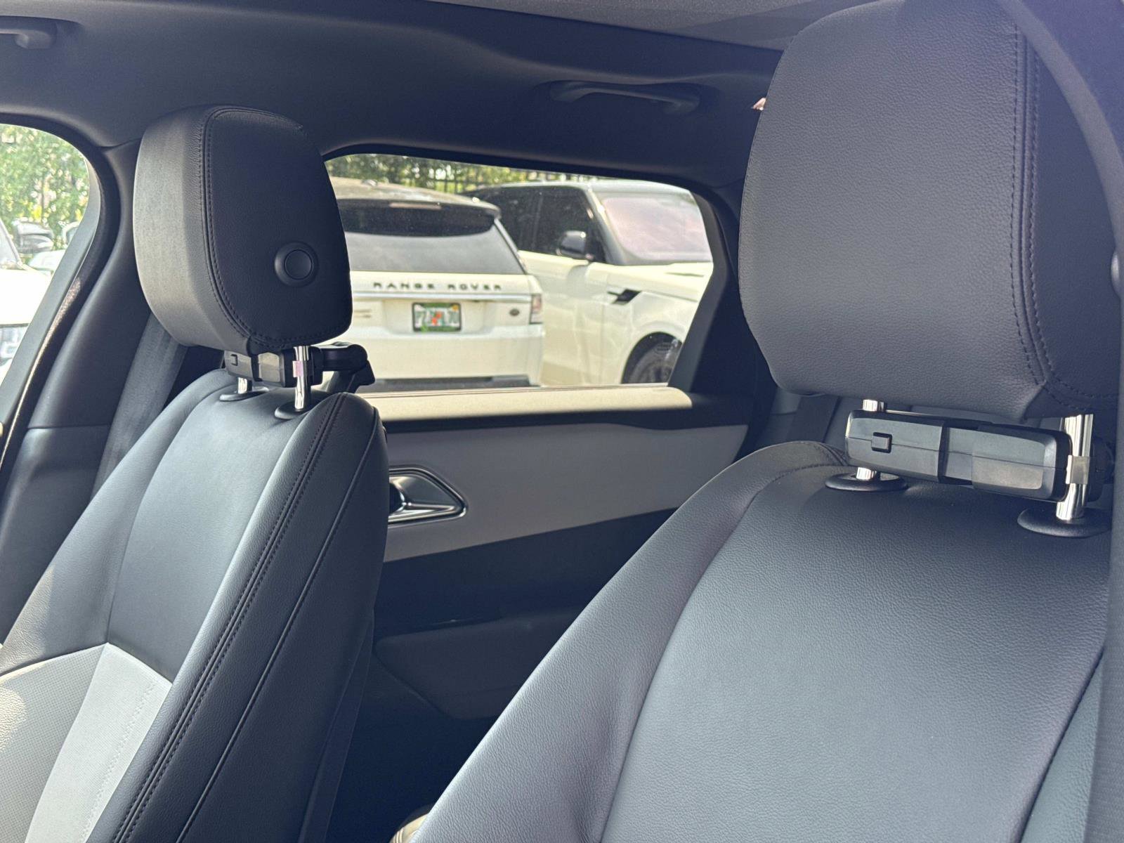 New 2026 Land Rover Range Rover Velar Dynamic SE image 20