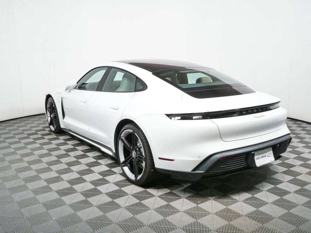Certified 2022 Porsche Taycan RWD image 3