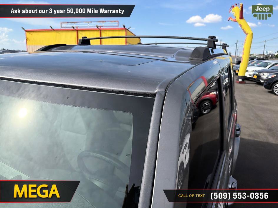 Used 2007 Jeep Commander Limited AWD/4WD image 15