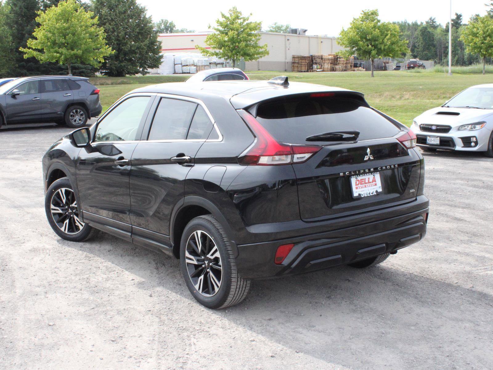 New 2025 Mitsubishi Eclipse Cross SEL image 7