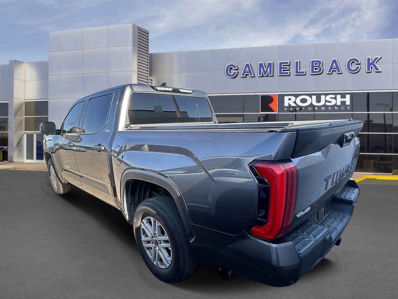 Used 2023 Toyota Tundra SR5 w/ SR5 Convenience Package AWD/4WD image 5