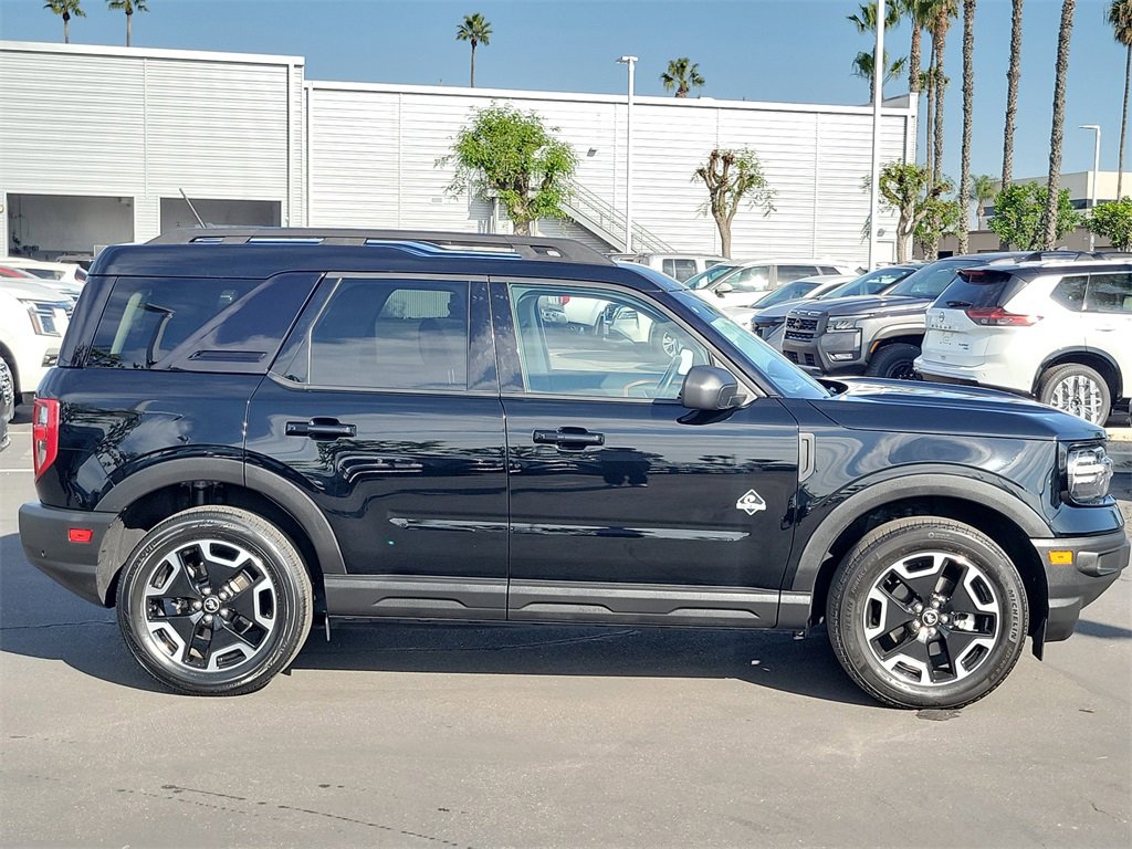 Used 2023 Ford Bronco Sport Outer Banks w/ Tech Package image 30