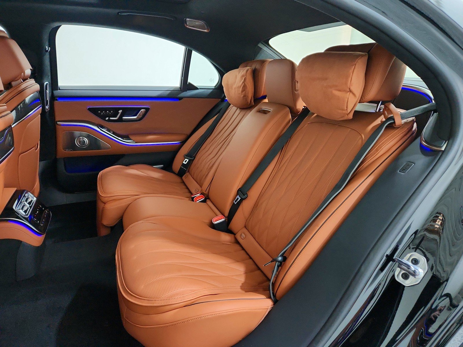 New 2026 Mercedes-Benz S 63 AMG S image 8