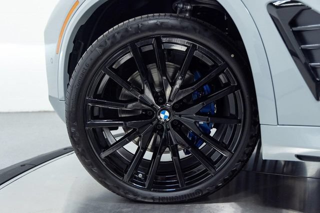 New 2026 BMW X5 xDrive40i w/ M Sport Package AWD/4WD image 26