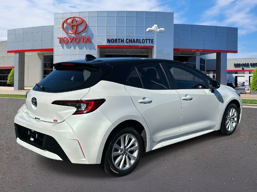 Used 2024 Toyota Corolla SE FWD image 8