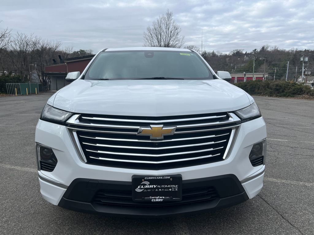 Used 2023 Chevrolet Traverse Premier image 3