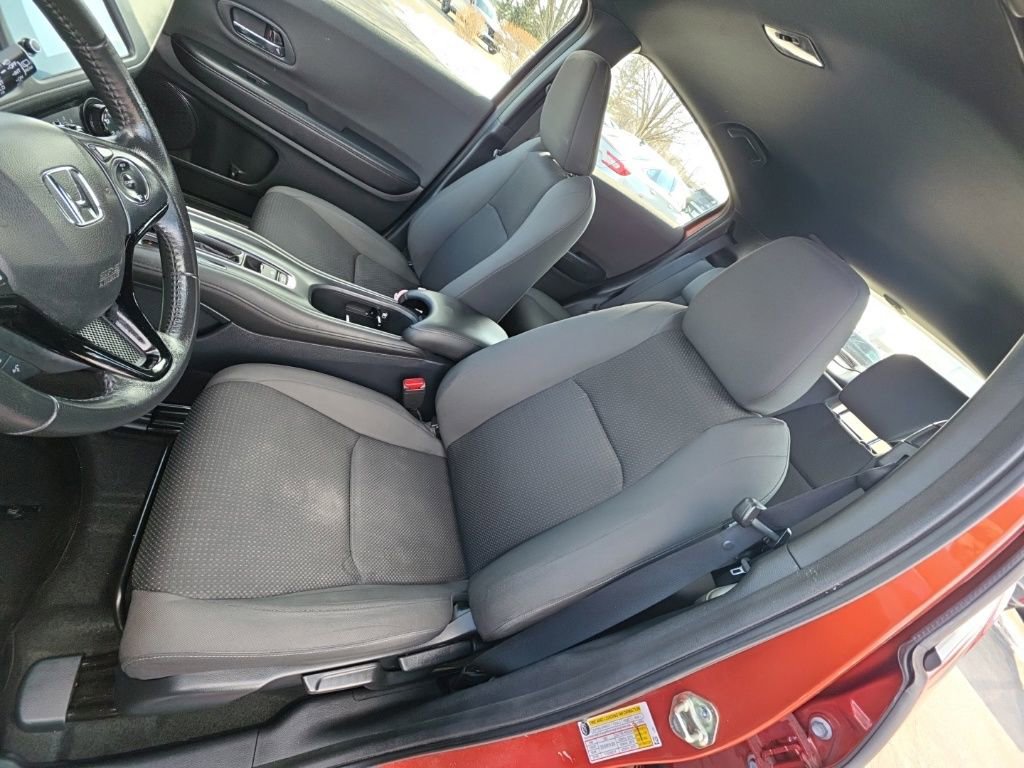 Used 2020 Honda HR-V Sport image 10