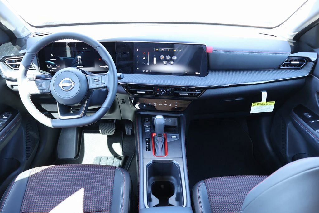 New 2026 Nissan Kicks SR image 6