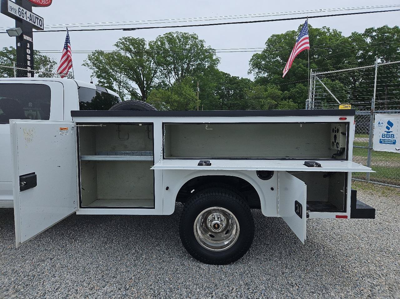 Used 2016 RAM 3500 Tradesman AWD/4WD image 20
