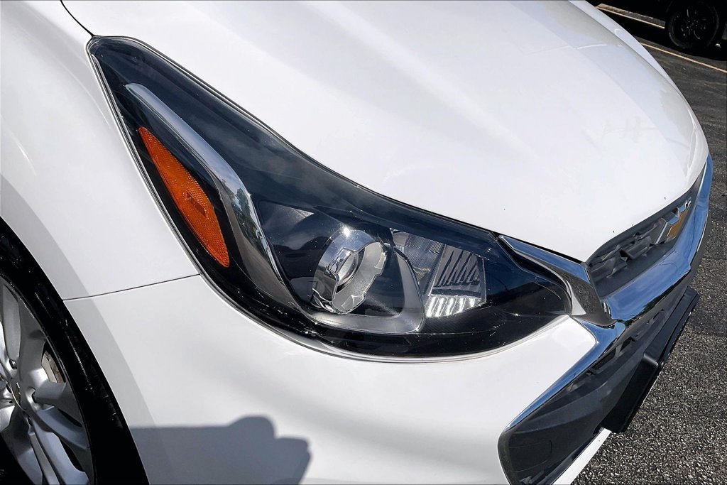 Used 2021 Chevrolet Spark LT FWD image 32