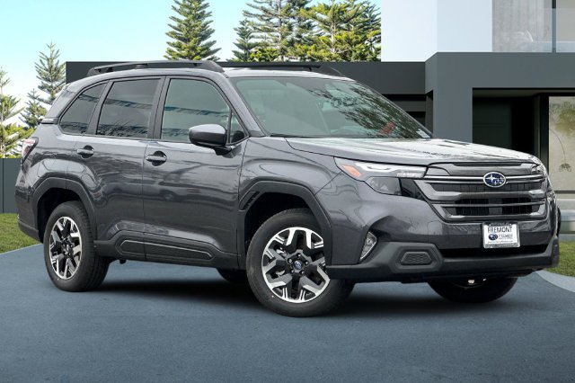 Used 2026 Subaru Forester Premium AWD/4WD image 2