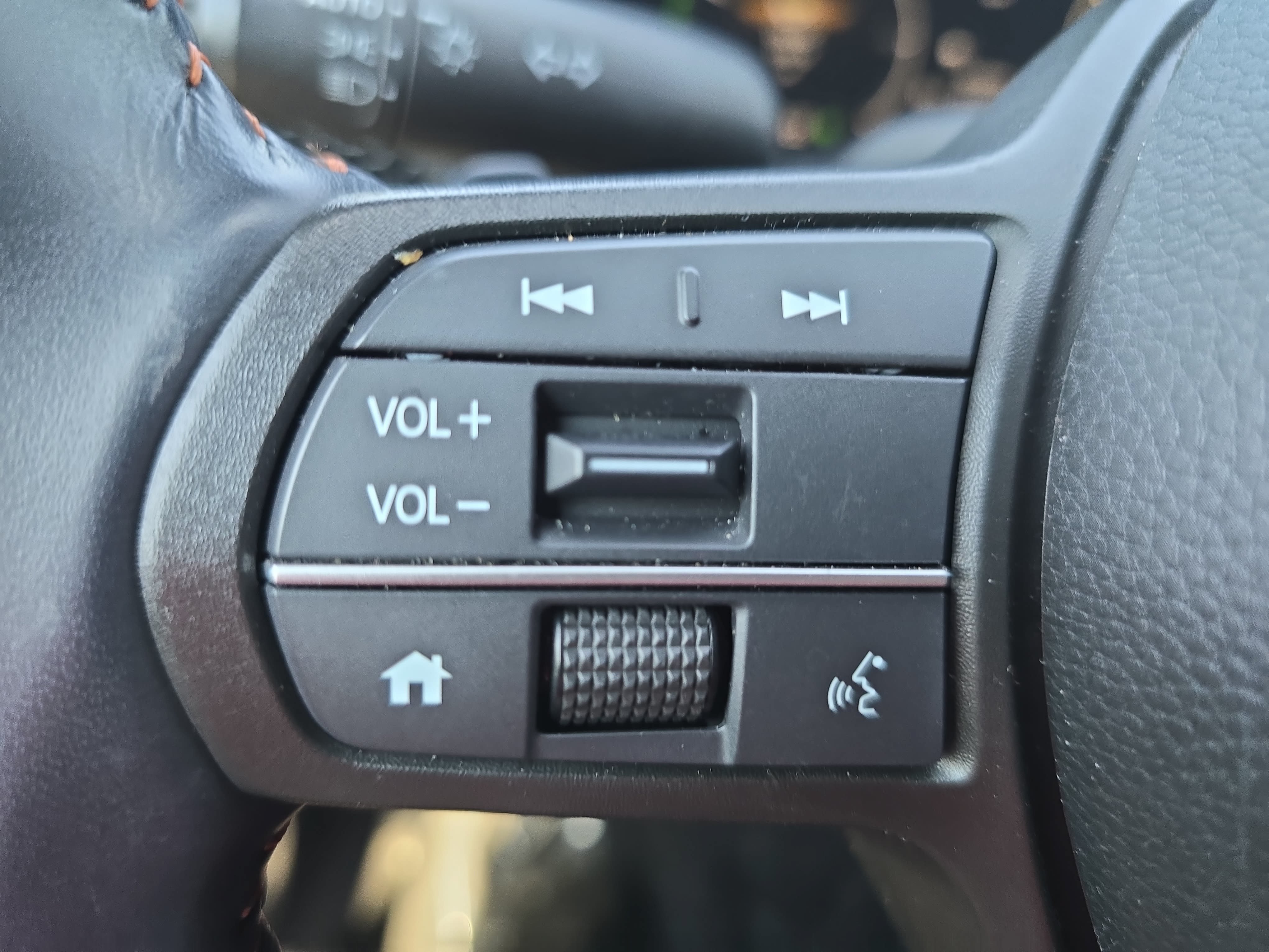 Used 2025 Honda CR-V Sport-L image 17